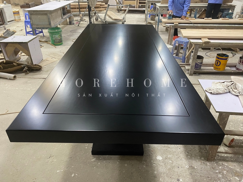 Bàn ăn cao cấp tự nhiên với kiểu dáng tần phù hợp cho chủ nhà cá tính.